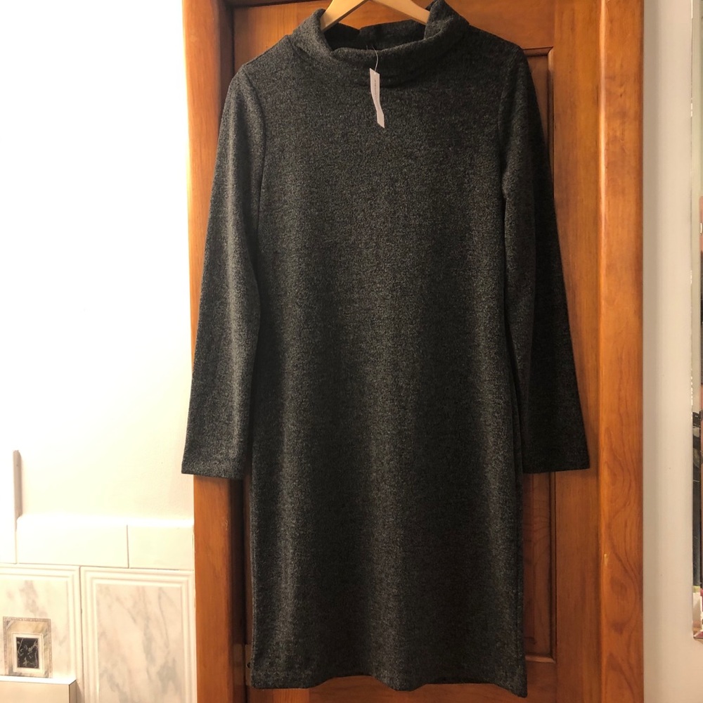 NWT Banana Republic Factory Turtleneck Knit Midi Dress Size M